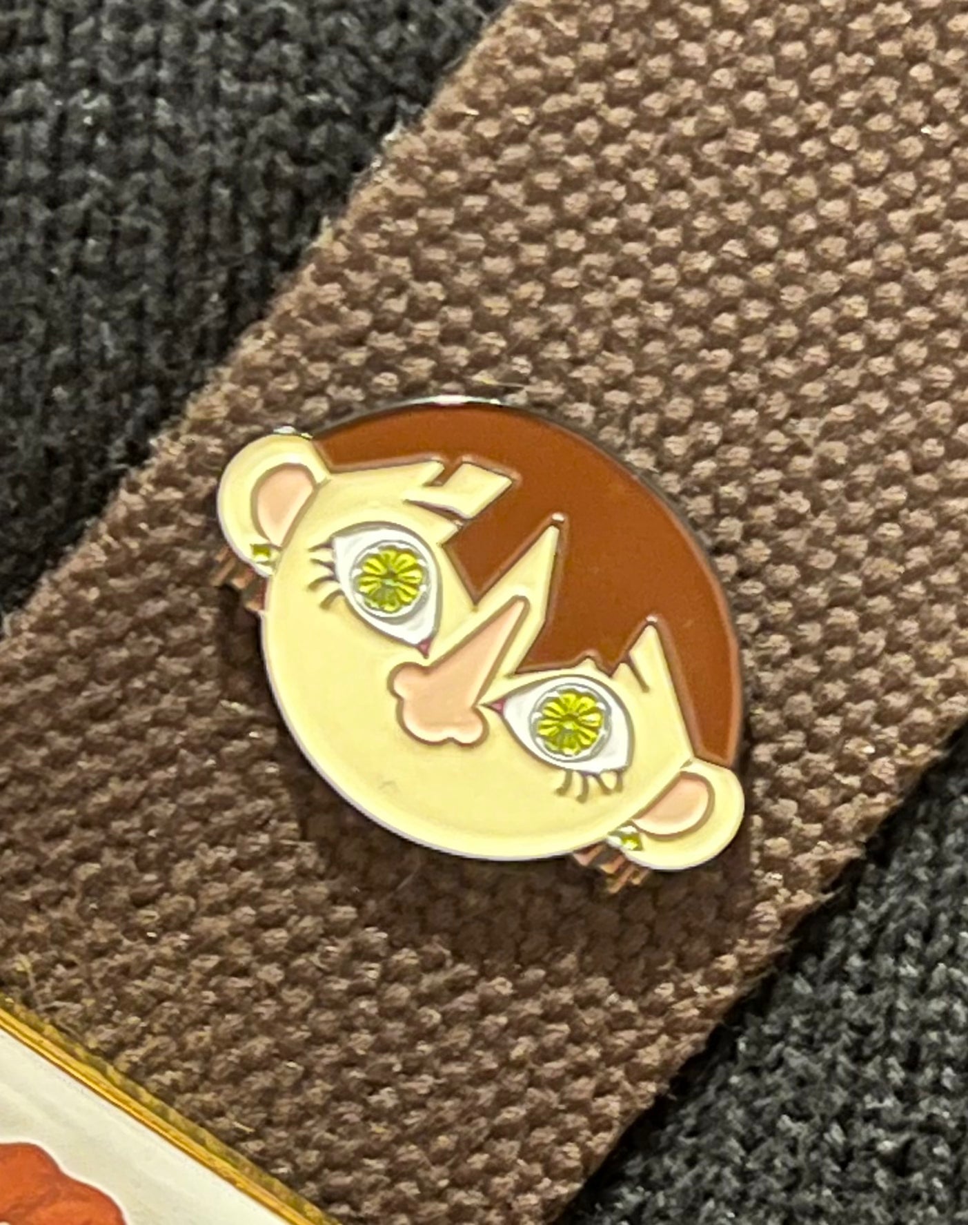 Lemonade Eyes Enamel pin